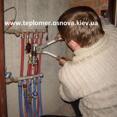 http://teplomer.osnova.kiev.ua/wp-content/uploads/2018/03/Установка-счетчика-тепла-400x400.jpg